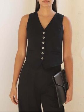 Mod Ref Linen Vest